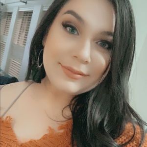 Meet your Posher, Bridgette